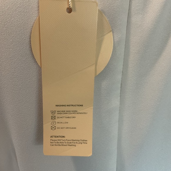 NWT Beautiful Summer Gown - Picture 4 of 9